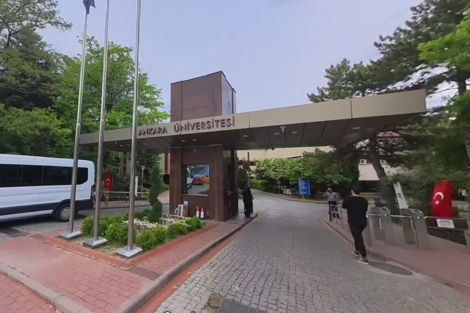 Ankara Üniversitesi 8 sözleşmeli bilişimci alacak