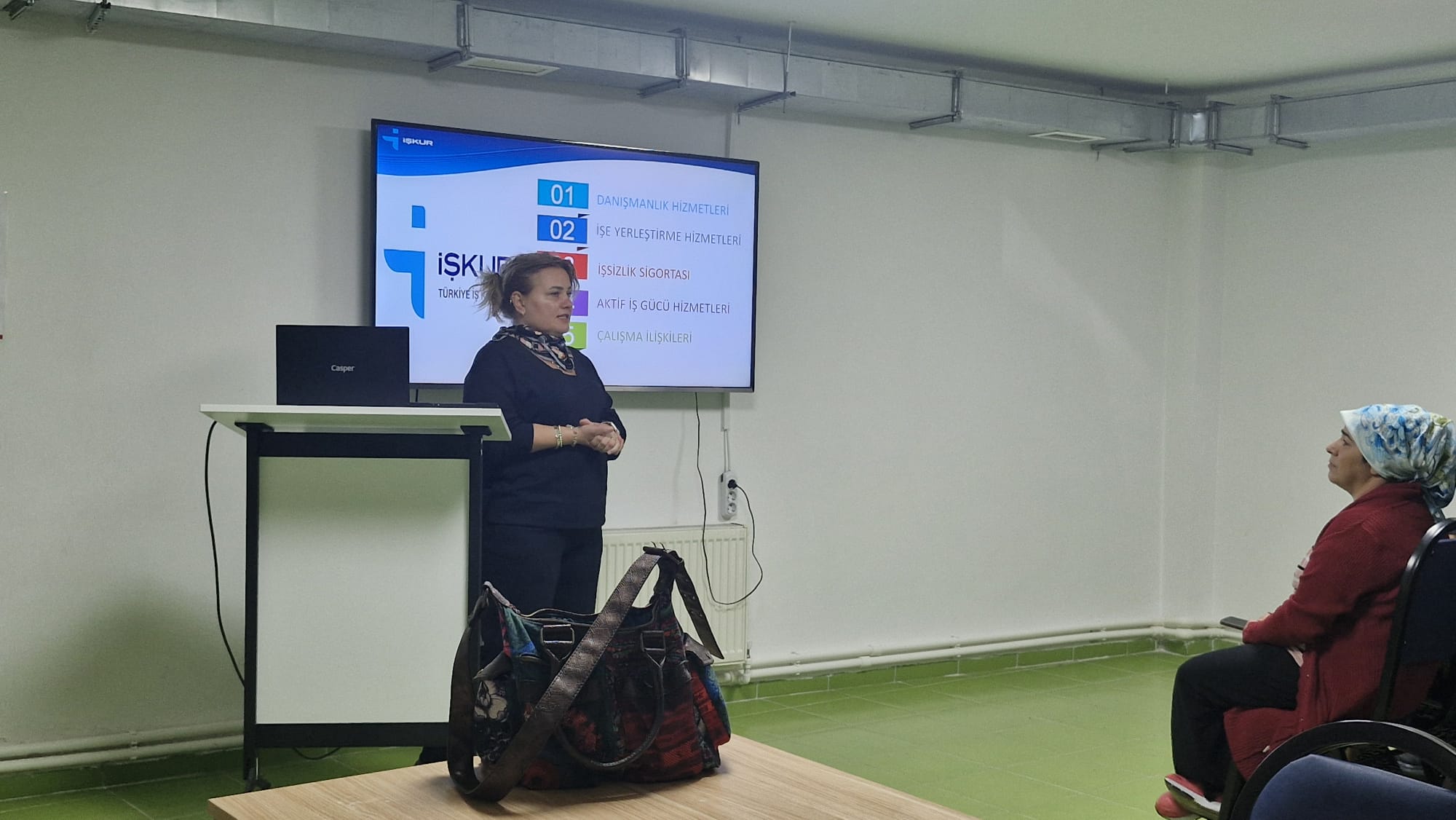 İş ve Meslek Danışmanından Kepez’e Destek: İş Arama Becerileri Eğitimi Yoğun İlgi Gördü