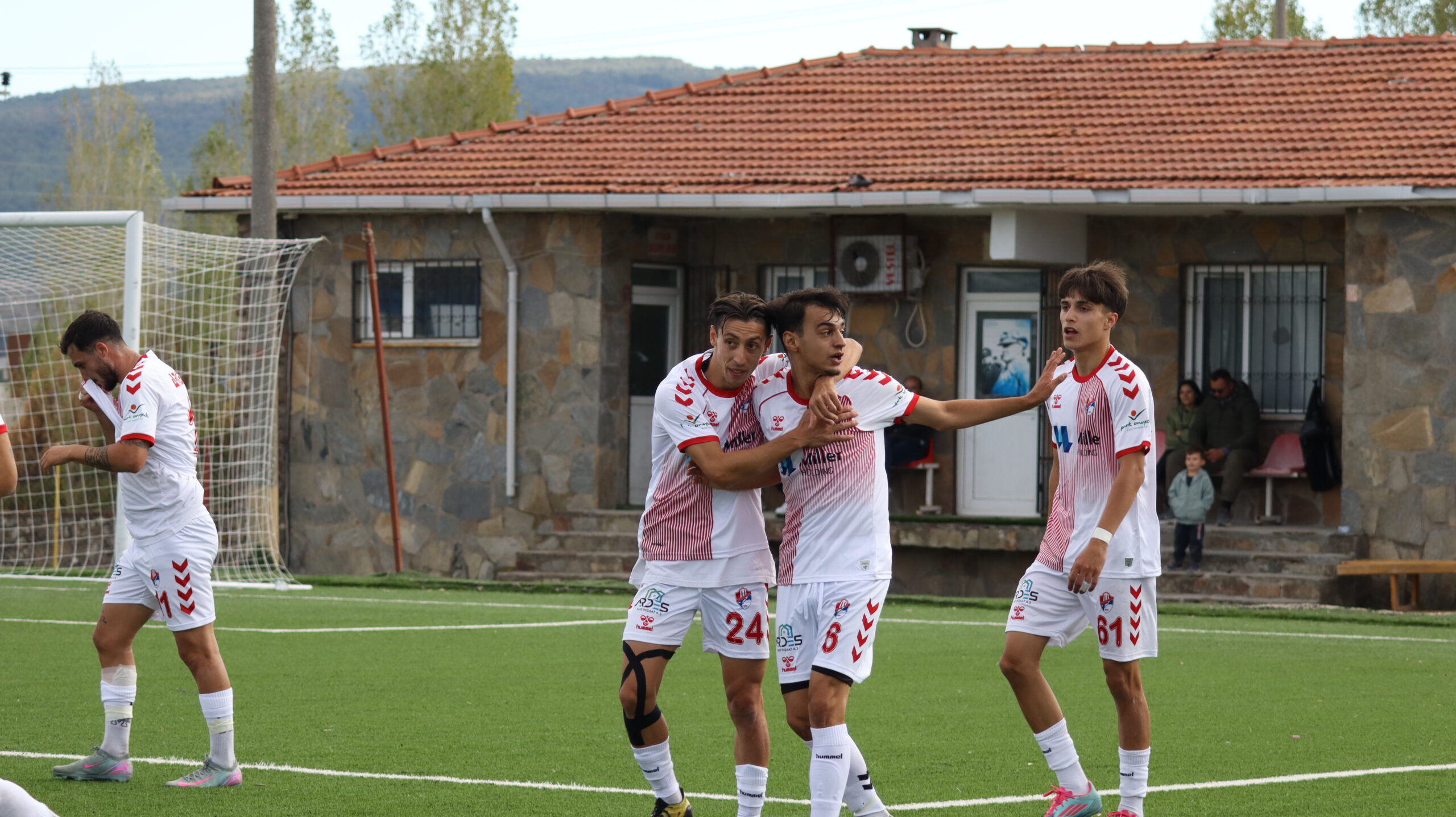 Çanakkale Süper Amatörde 7. Hafta Sonuçlandı: Zirve Takipçileri Birbirine Giriyor! 8. Haftanın Fikstürü Açıklandı!