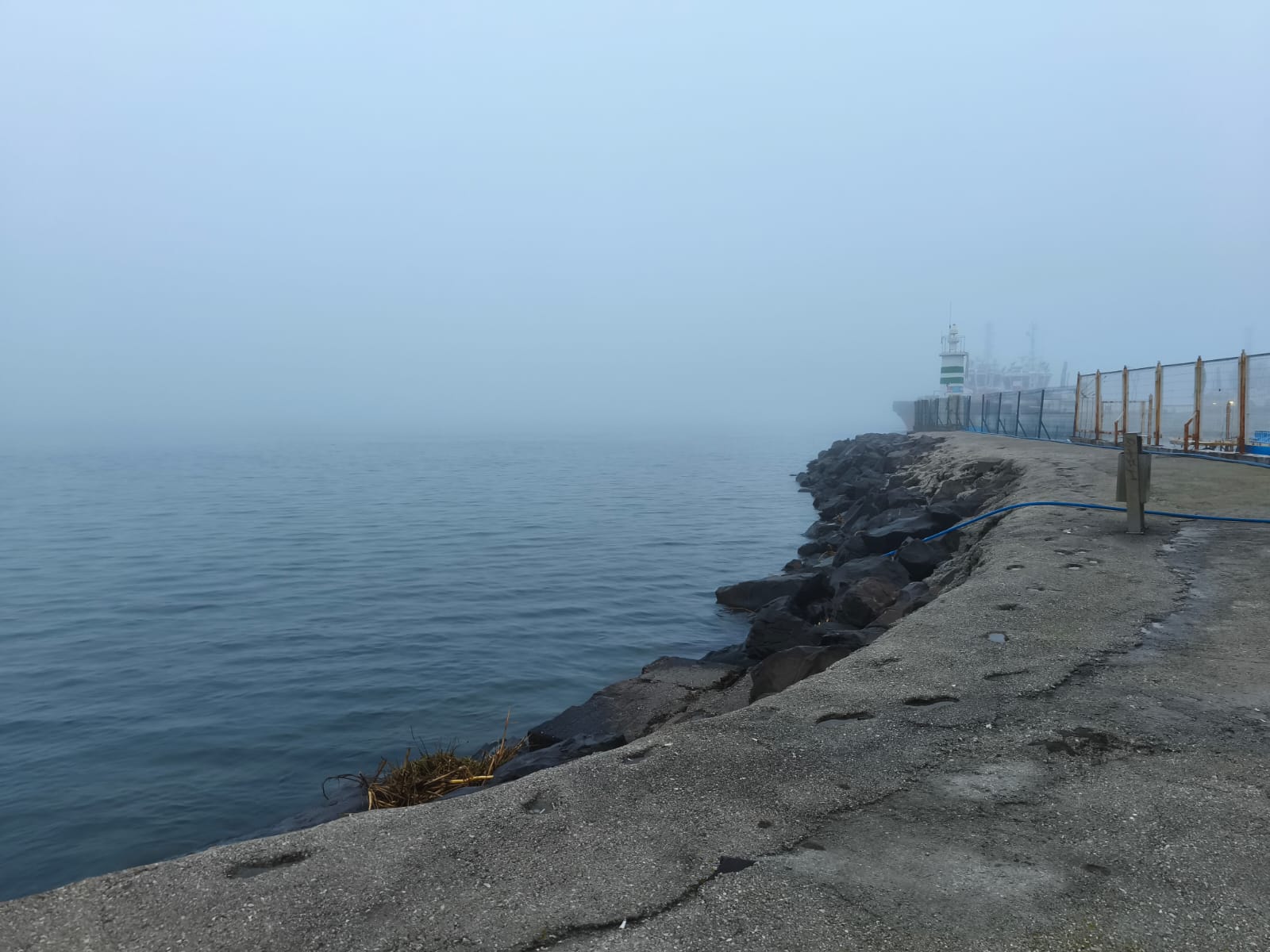 Çanakkale’de Sis Etkili Oldu! Çanakkale Boğazı Gemi Trafiğine Kapatıldı!