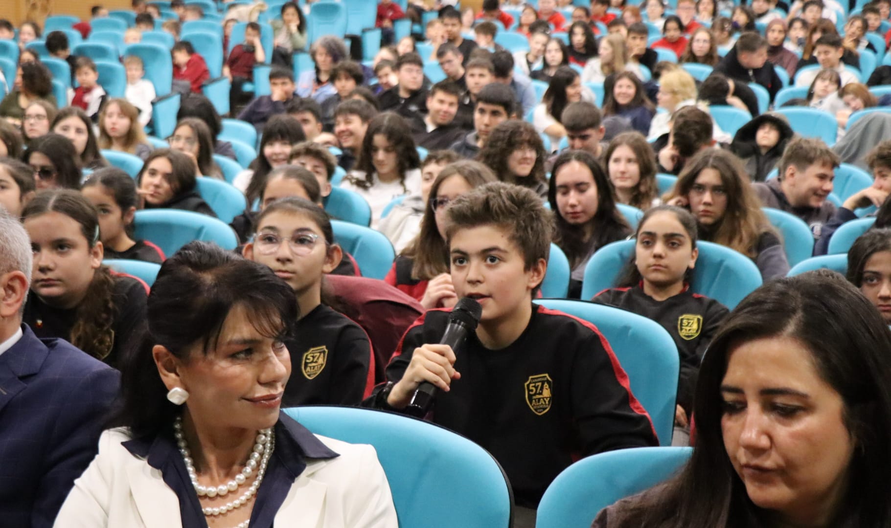 İnternet ve Sosyal Medya Gerçeği Anlatıldı! Çanakkale’deki Söyleşi Büyük İlgi Gördü