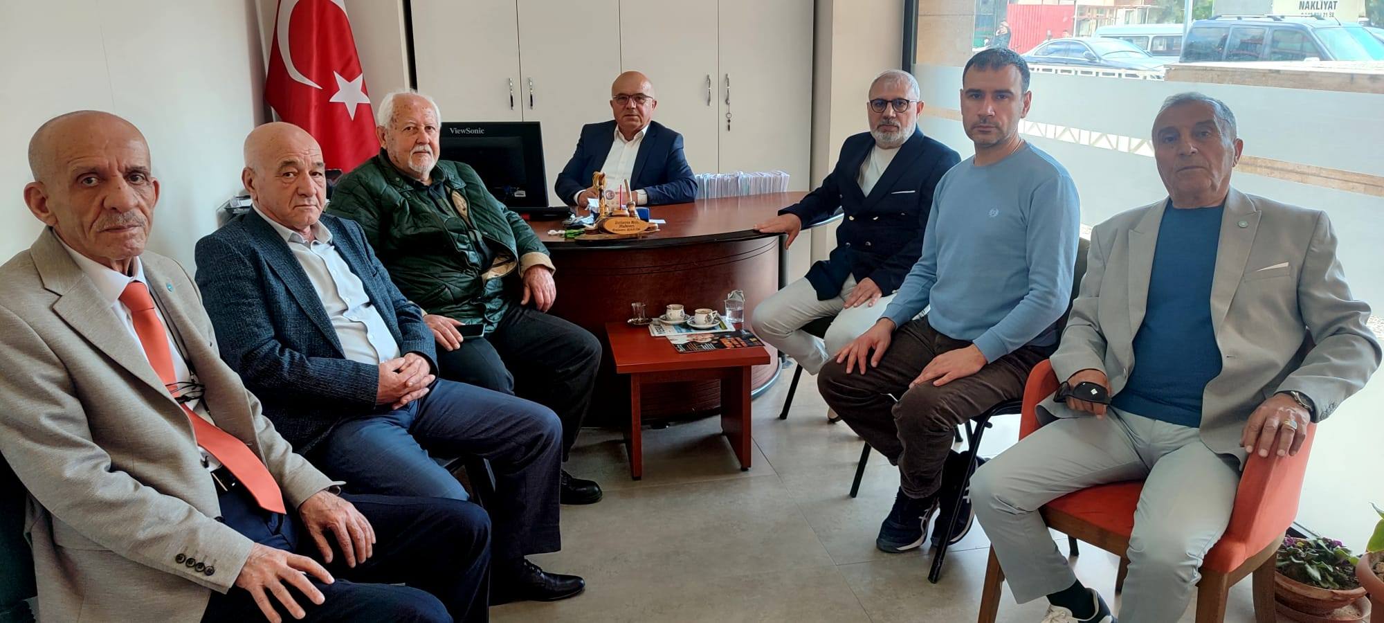 İYİ Parti Çanakkale Sahada: Ziyaret Trafiği Dikkat Çekti