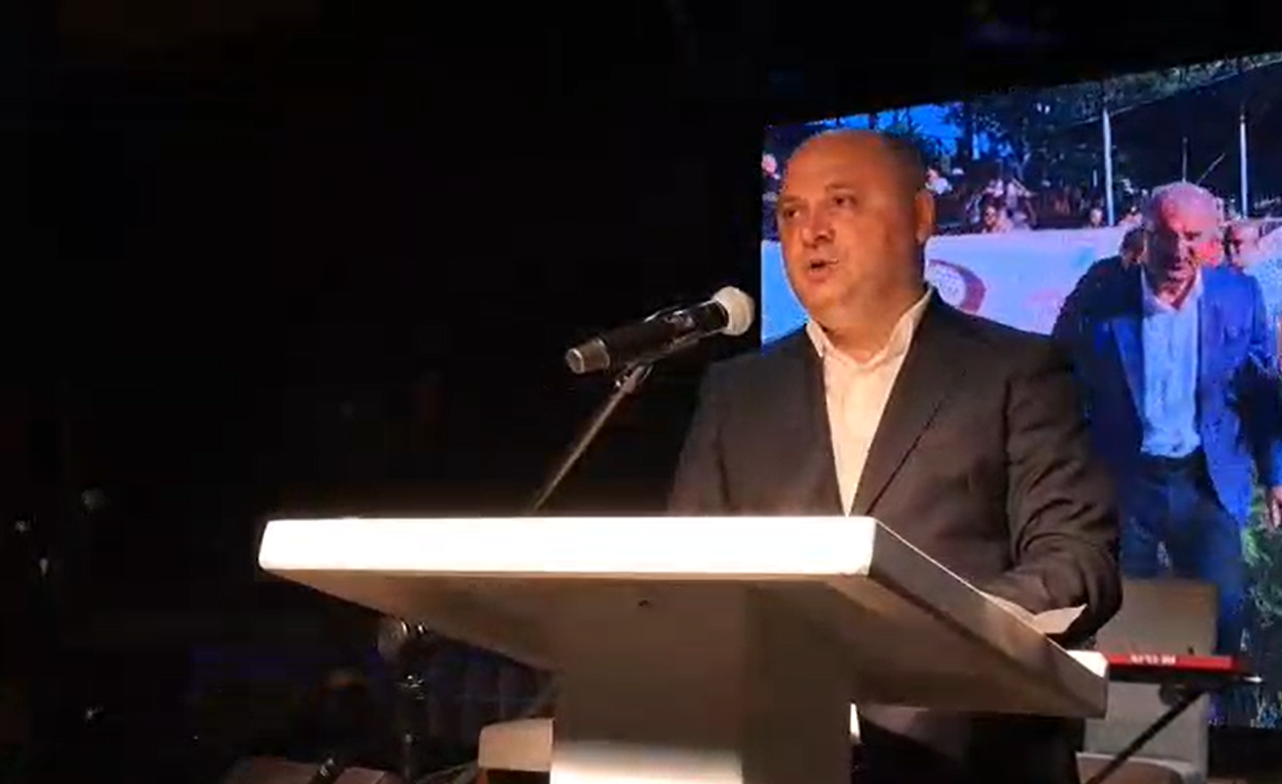 Çardak Güreşleri’nde ağalık gecesine damga vuran karar!